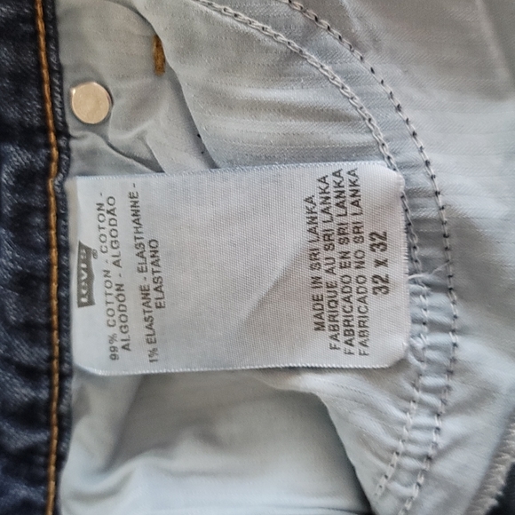 Levi's Jeans - Picture 6 of 6